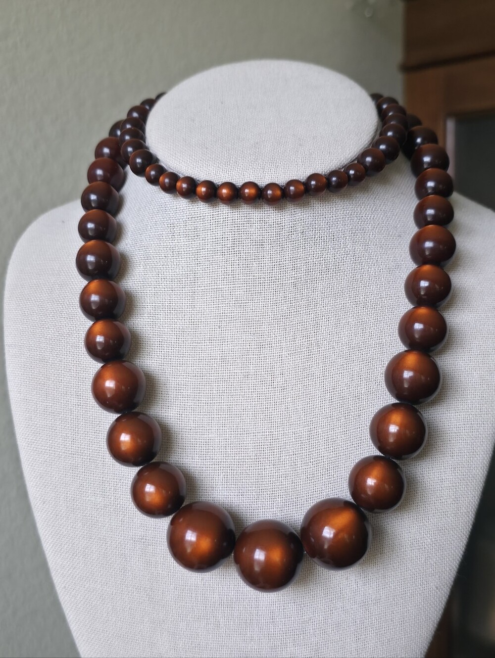 Vintage Moonglow Necklace Orange Brown Graduated Acrylic Beads